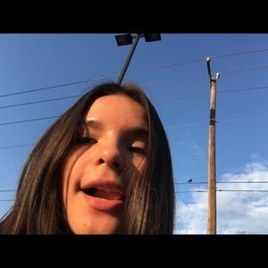 Meet your Posher, Hailey